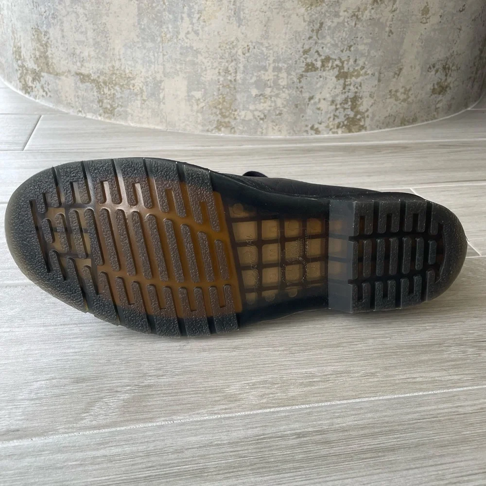 Dr. Martens leather oxfords size 12